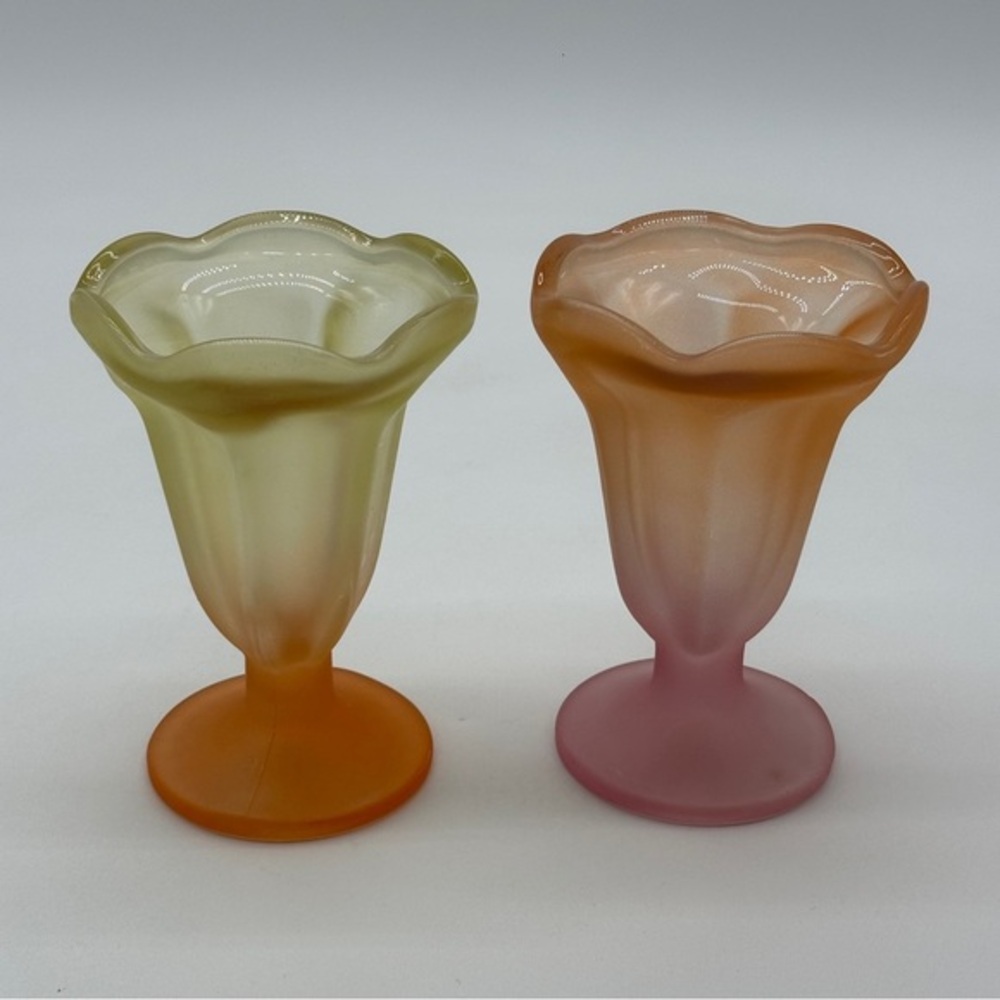 Vintage Libbey Ka-Dinks Frosted Sundae Ice Cream Parfait Footed Glasses Set of 2